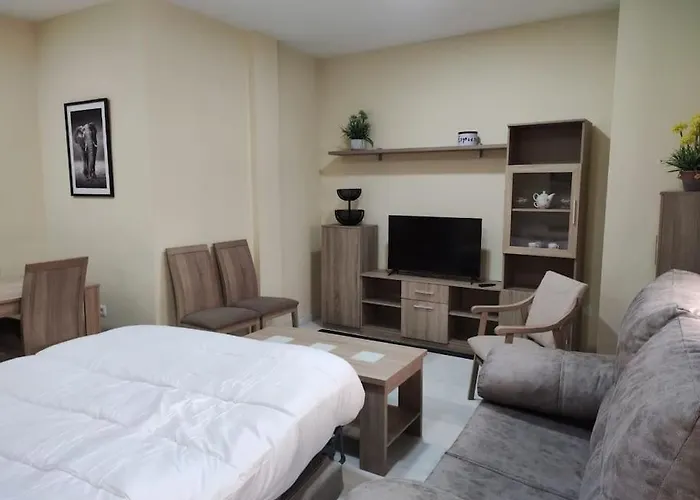 Apartamento Vibora, 2 Plazas De Garaje, Lucena