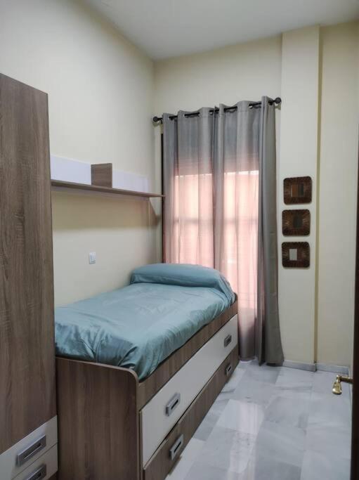 Vibora, 2 Plazas De Garaje, Apartment Lucena